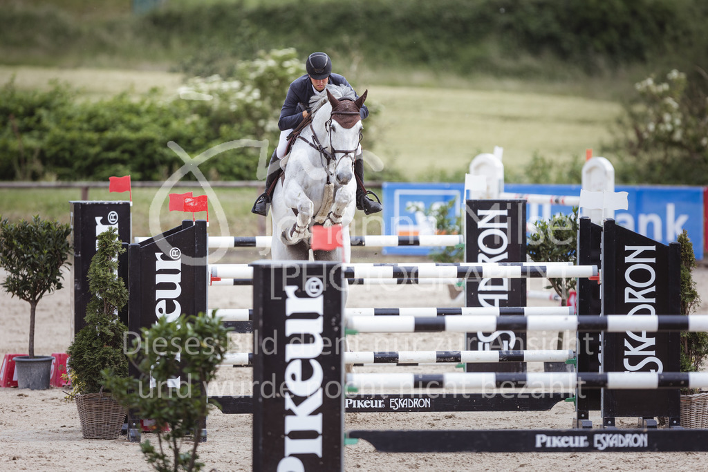 220610_PfSpTa_S-Spr-103 | Lützower Pferdesporttage 2022
Springprüfung Kl.S*
10.06.2022