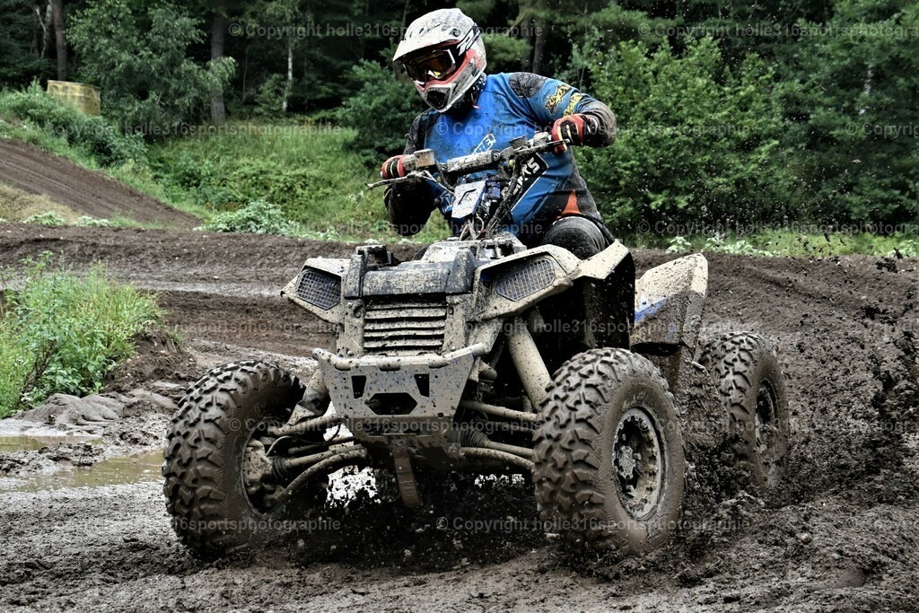 DSC_0101 (2) | Sportfotografie , Motorsport, Motoross, Reitsport, Mointainbike, Enduro,
Landschaft , Outdoor, Eventfotografie, Landschaft, Bilder online bestellen - Realisiert mit Pictrs.com