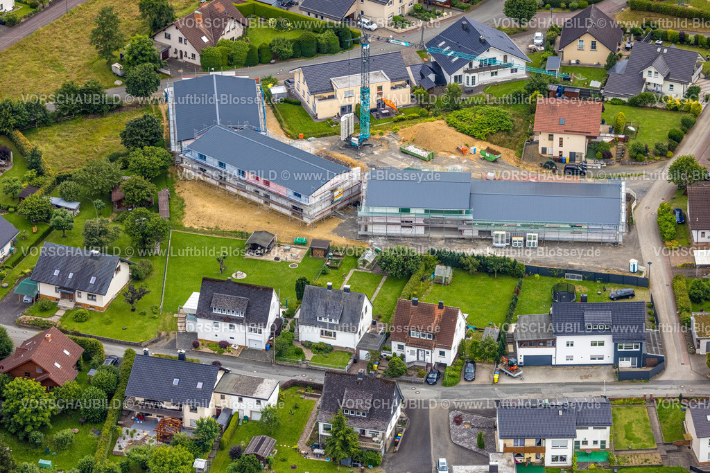 BadLaasphe240709438 | Luftbild, Baustelle und Neubau Seniorenpark zwischen Oberer Wallachei und Ditzroder Weg, Bad Laasphe, Wittgensteiner Land, Nordrhein-Westfalen, Deutschland