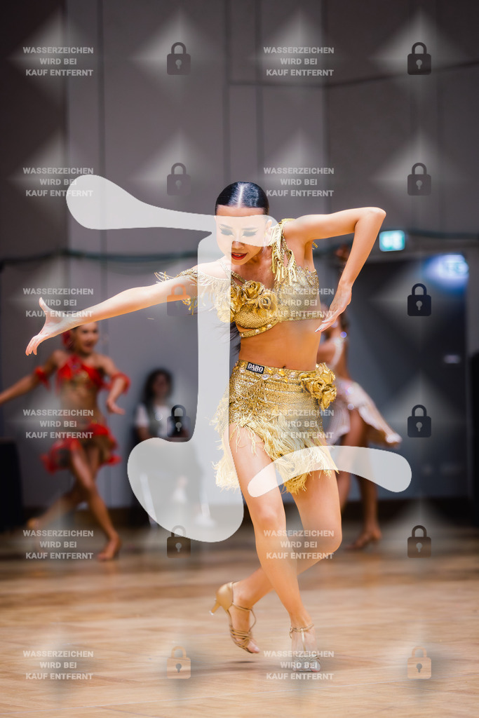 GOC 2025 - WDSF Solo Junior II Latin Female - 2025-08-21-8175 | Webshop for digital downloads and prints of dance sport, event & show photographer Julian Link - Realisiert mit Pictrs.com