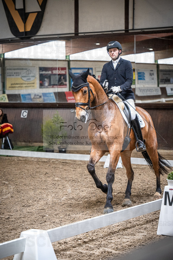 DOS_1085 | Entdecke hochwertige Reitturnierfotos von Foto Oger. Professionell, emotional und authentisch – jetzt Lieblingsmomente im Shop bestellen.Deutschlandweite Turnierfotografie. - Realisiert mit Pictrs.com