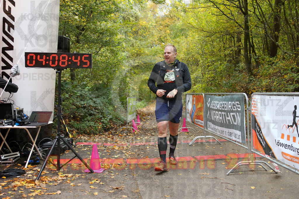 251026_1410_EX1_4151 | Sportfotografie im Rhein-Sieg Kreis, Köln, Bonn, NRW, Rheinland Pfalz, Hessen, etc. Unser Tätigkeitsfeld umfasst den Laufsport vom Volkslauf über den Marathon, Duathlon, Triathon bis zum Ultralauf wie Kölnpfad Ultra oder Schindertrail.