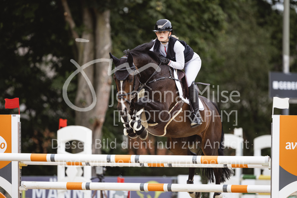 230824_Delbrueck_AmateurM2-211 | Deine schönsten Turniermomente als professionelle Fotos! Entdecke hochwertige Pferdesport-Fotografie im Online-Shop. Jetzt Fotos finden & bestellen!