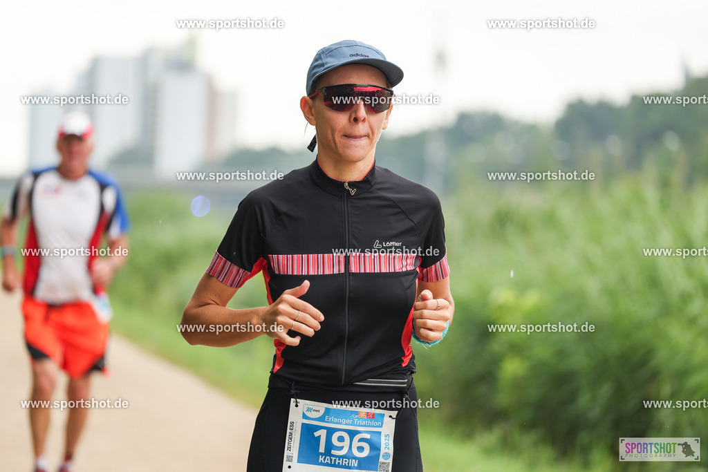 LUR_1997 | 34. M-net Erlanger Triathlon 2025 #erlangertriathlon  #mnettriathlon2025 #mnettriathlon #team #olympischedistanz #mitteldistanz #triathlon #maindonaukanal  #erlangertriathlon2025 #yourpictrs #tv1848 #tv1848erlangen  #triathlonbayern #sportinerlangen #demsportverbunden #sportshot_your_pictrs Copyright: www.sportshot.de