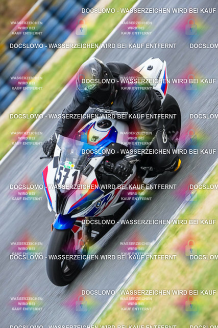 2026_09_13_PBK_41449_LRX | Sportfotografie; SlowMotion; Video; Rennstrecke; Hafeneger; RSE; Speer; Trackday; Motorsportarena; Hockenheimring; Brno; Most; Barcelona; Valencia, Benny; Kaetzmer;