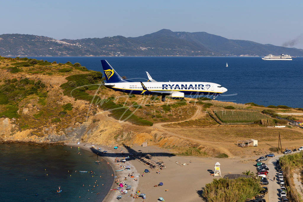 20250721-822A9531 | Buy high-quality aviation and travel photography prints by professional photographer Timo Breidenstein. Authentic images, professionally printed, worldwide shipping. - Realisiert mit Pictrs.com