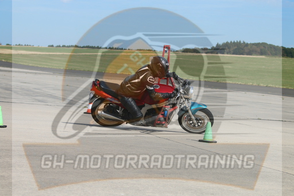 IMG_3801 | gh-motorradtraining-foto.de - Realisiert mit Pictrs.com