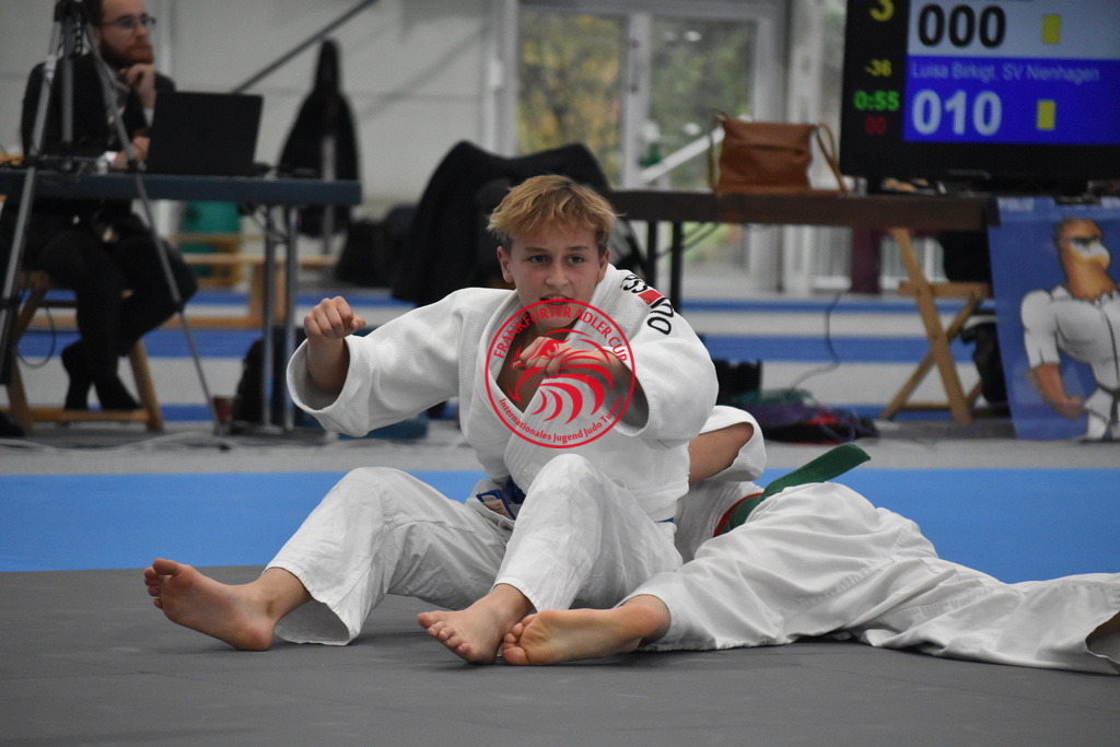 DSC_1605 | Fotos vom Adler Cup - Pictures from Adler Cup

Hier findet Ihr alle Eindrücke und großen Momente der Adler Cup Wochenenden. Here you will find all impressions and great moments of the Adler Cup weekends. - Realisiert mit Pictrs.com