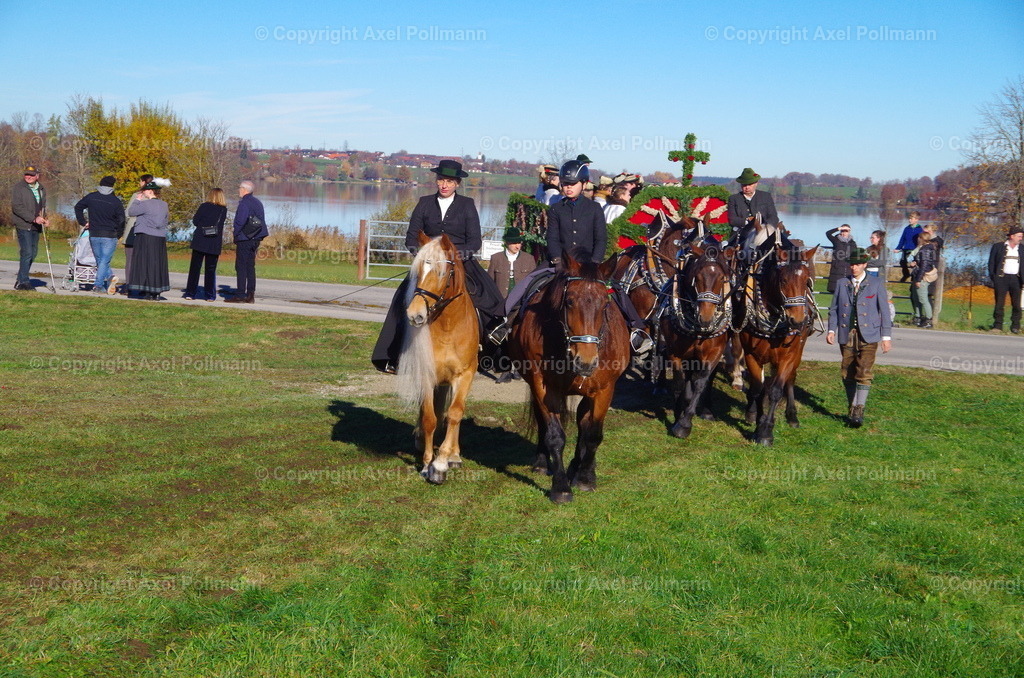 IMGP7531 | fotografiert von Axel PollmannLeonhardi Wallfahrt Benediktbeuern und Murnau, Fronleichnam, Fasching, Landschaft im Loisachtal und Benediktbeuern  - Realisiert mit Pictrs.com