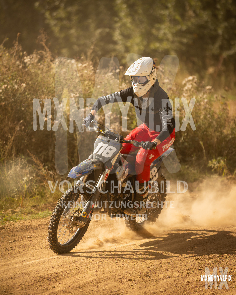 866A2573 | mxndyyvipix