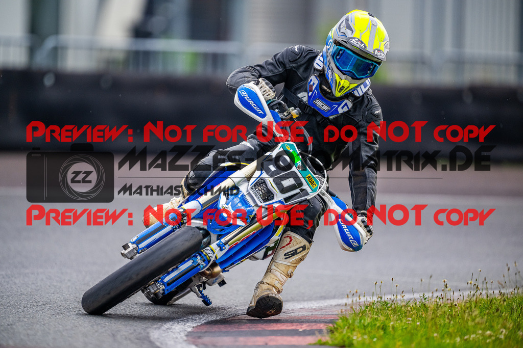 MaZZes_FotoMatrix_240621_6007705_1352 | GRUEN