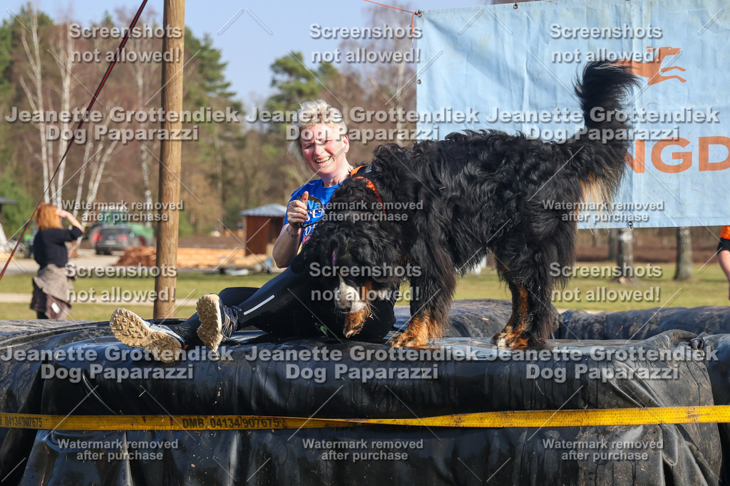 Dog Paparazzi - Strongdog North Mrz26-2695 | Dog Paparazzi Jeanette Grottendiek Fotografie & Videografie - Realisiert mit Pictrs.com