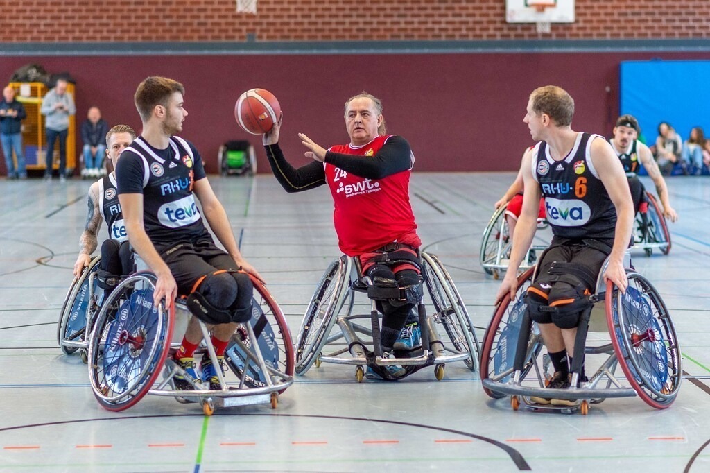 2024-12-07-0195 | Ralph Kunze - Realisiert mit Pictrs.com