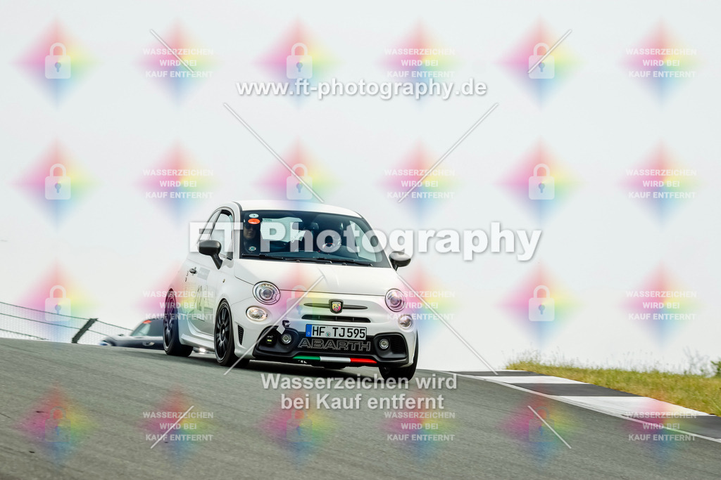 _GTS6243 | Hier findet Ihr Bilder von Touristenfahrten auf der Nürburgring Nordschleife oder von anderen Veranstaltungen die ich besucht habe. Viel Spass beim Durch Schauen 