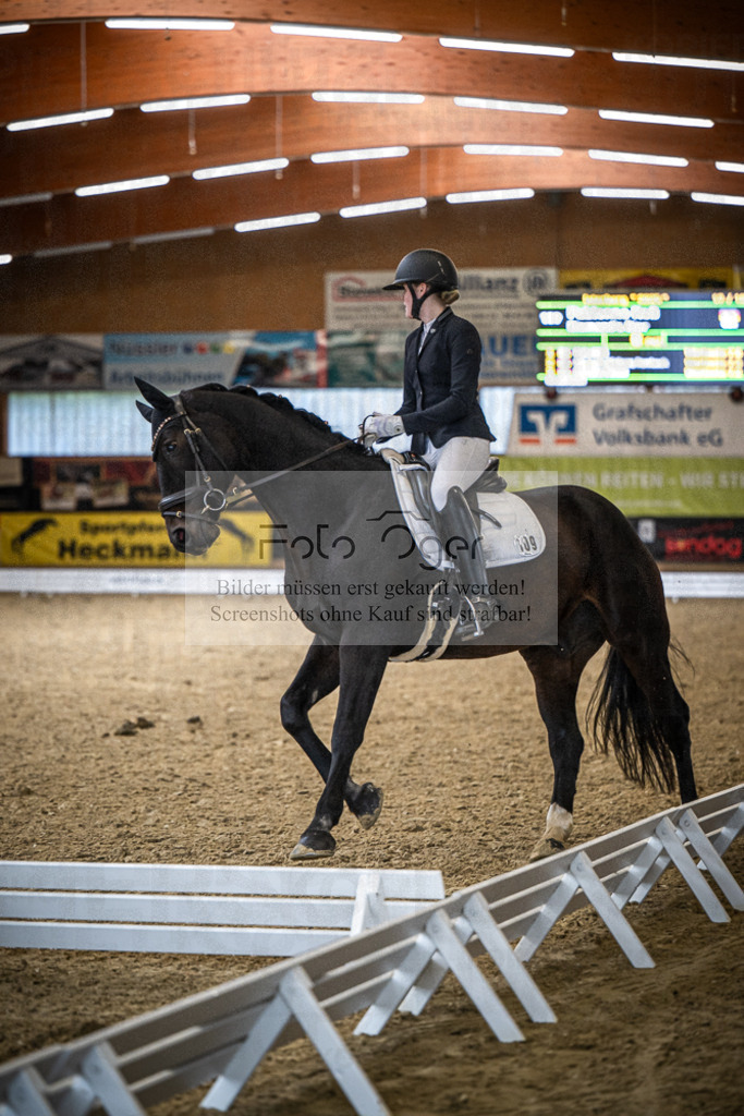 DOS_3302 | Entdecke hochwertige Reitturnierfotos von Foto Oger. Professionell, emotional und authentisch – jetzt Lieblingsmomente im Shop bestellen.Deutschlandweite Turnierfotografie. - Realisiert mit Pictrs.com