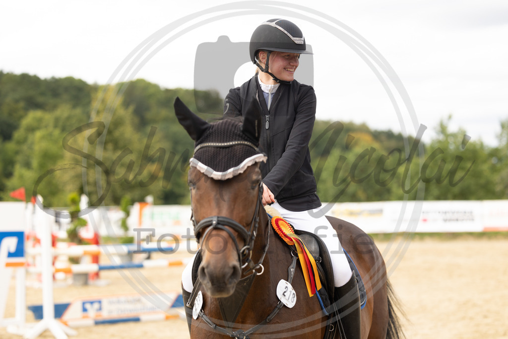 994A9359 | sabrinanicolaifotografie - Realisiert mit Pictrs.com