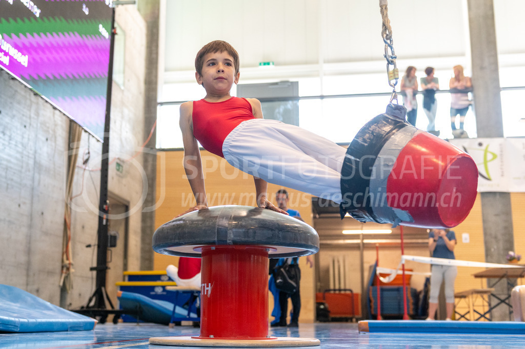 104. Zürcher Kunstturnertage Neftenbach - 15. May 2022 | 104. Zürcher Kunstturnertage Neftenbach
Turnhalle Ebni, Neftenbach
Einführungsprogramm (EP)
Bild: Sportfotografie Markus Aeschimann | www.markus-aeschimann.ch - Realisiert mit Pictrs.com