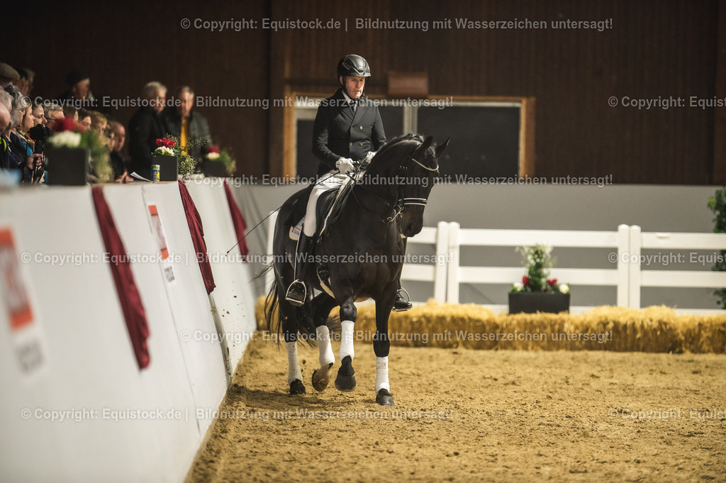 20240302_Hengstvorstellung_Marbach_TOMsPiC_1418-2 | equistock