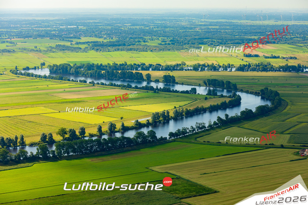 Klassische Luftaufnahme ohne Drohne zeigt:Eider bei Hennstedt - Die Luftbildaufnahme wurde 2025 vom UL-Flugzeug heraus erstellt ( keine Drohnenaufnahme ) - Hochauflösende Luftaufnahme -Nicht vergleichbar mit Google Maps oder Satelittenbilder- Die Geschenkidee !Mit Lizenz und Bildrechte bestellbar