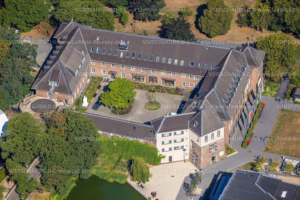 Dinslaken220806520 | Luftbild, Rathaus, Schloss und Burg Dinslaken, Dinslaken, Ruhrgebiet, Nordrhein-Westfalen, Deutschland