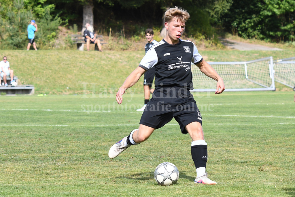 SpVgg GW Deggendorf | Luca Frank (SpVgg GW Deggendorf #13) - Realisiert mit Pictrs.com