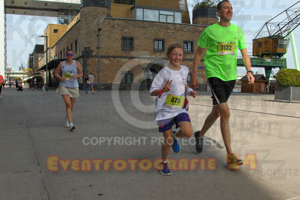 250920_1342_EV4_6518 | Sportfotografie im Rhein-Sieg Kreis, Köln, Bonn, NRW, Rheinland Pfalz, Hessen, etc. Unser Tätigkeitsfeld umfasst den Laufsport vom Volkslauf über den Marathon, Duathlon, Triathon bis zum Ultralauf wie Kölnpfad Ultra oder Schindertrail.