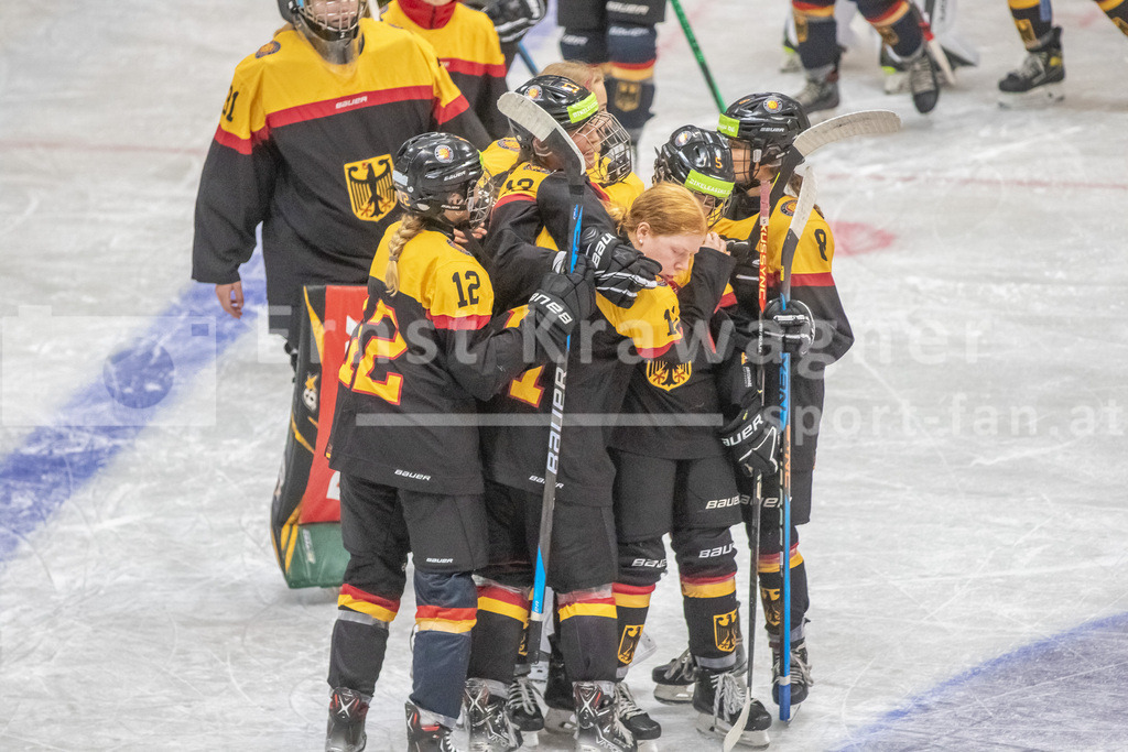 Dameneishockey | Dameneishockey, U18 Turnier am 31.08.2024 in Spittal (Eis-Sport-Arena - Sportzentrum Spittal), Austria, (Photo by Ernst Krawagner sport-fan.at) - Realisiert mit Pictrs.com