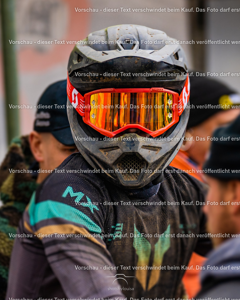 10_05_Dreetz-5718 | Sportfotografin aus Berlin-Brandenburg mit Fokus auf Motocross. Ich halte deine sportliche Leistung und echte Emotionen auf und neben der Strecke professionell fest. Entdecke die Fotos von deinem Rennen und bestelle sie direkt hier im Shop.