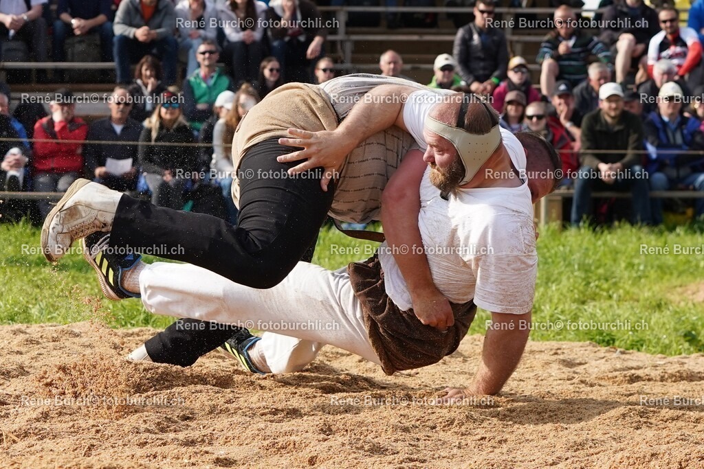 15 | René Burch leidenschaftlicher Fotograf aus Kerns in Obwalden.  Hier finden sie Sport, Landschaft und Natur Fotografie.
 - Realisiert mit Pictrs.com