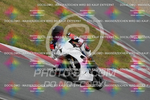 2025_09_01_PBK_43361 | Sportfotografie; SlowMotion; Video; Rennstrecke; Hafeneger; RSE; Speer; Trackday; Motorsportarena; Hockenheimring; Brno; Most; Barcelona; Valencia, Benny; Kaetzmer;