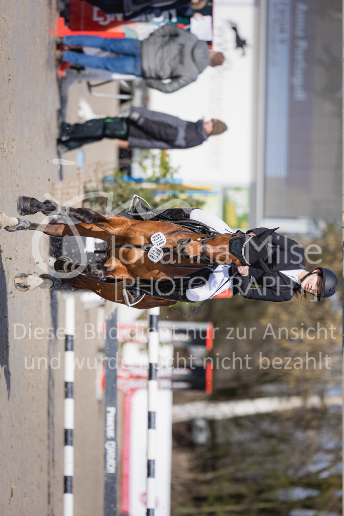 220403_HF-Laar_L-Spr-122 | SEASON OPENING 2022
Herford Laar
03.04.2022
11 Springprüfung Kl.L m.Siegerrunde