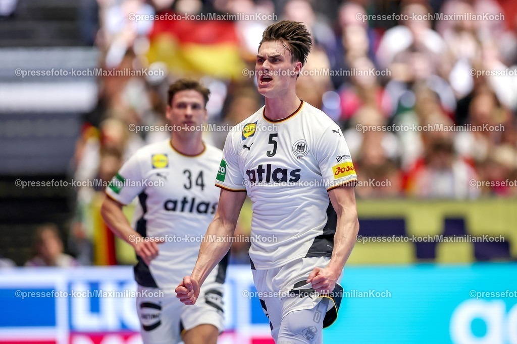 EHF17012602049 | 17.01.2026, Handball, Men's EHF EURO 2026, Deutschland - Serbien, Jyske Bank Boxen in Herning, Dänemark, Preliminary Round:  Miro Schluroff (Germany #05)  jubelnd