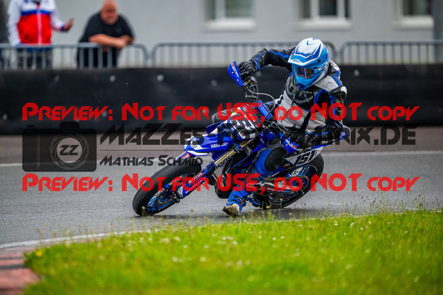 MaZZes_FotoMatrix_240621_6007705_1196 | GRUEN