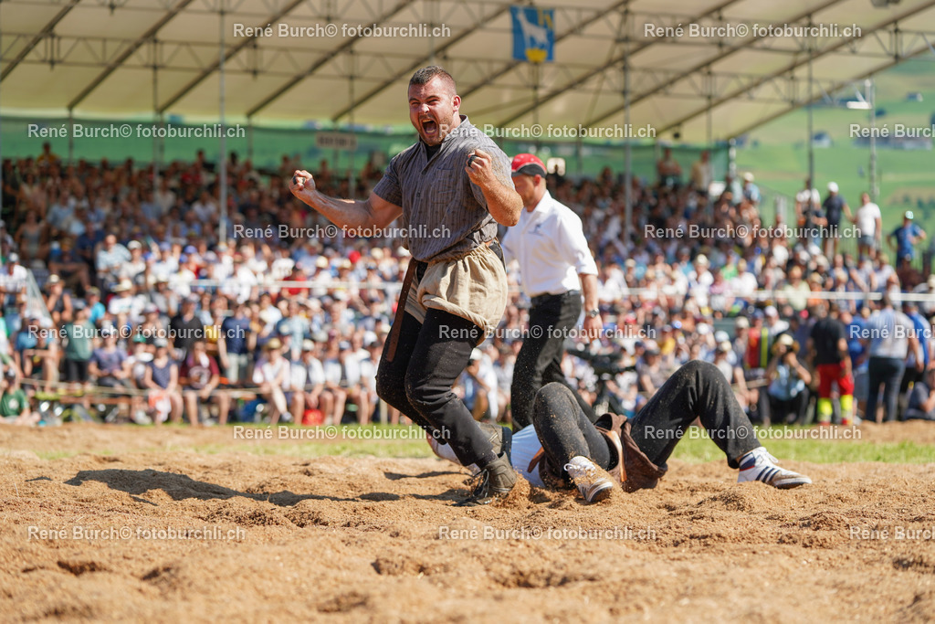 20220703-DSC02296 (2) | René Burch leidenschaftlicher Fotograf aus Kerns in Obwalden.  Hier finden sie Sport, Landschaft und Natur Fotografie.
 - Realisiert mit Pictrs.com