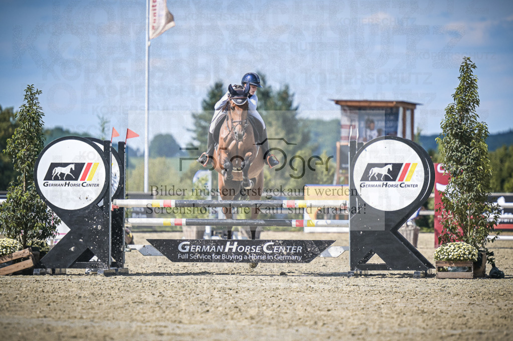 DOS_2303 | Entdecke hochwertige Reitturnierfotos von Foto Oger. Professionell, emotional und authentisch – jetzt Lieblingsmomente im Shop bestellen.Deutschlandweite Turnierfotografie. - Realisiert mit Pictrs.com