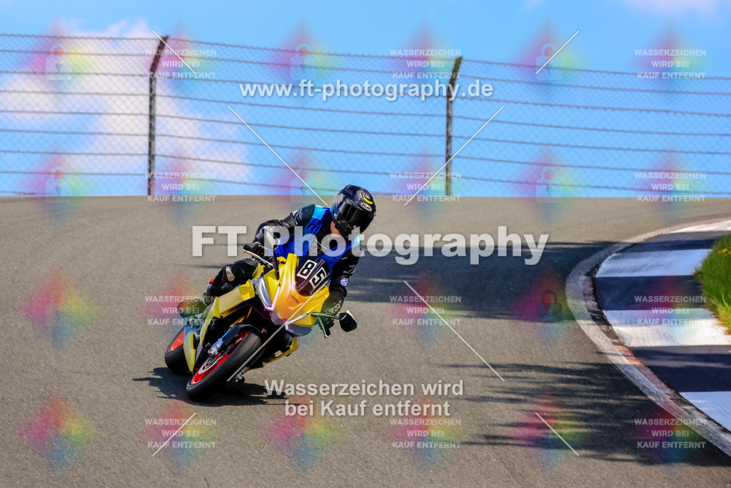 _TCM4508 | Hier findet Ihr Bilder von Touristenfahrten auf der Nürburgring Nordschleife oder von anderen Veranstaltungen die ich besucht habe. Viel Spass beim Durch Schauen 