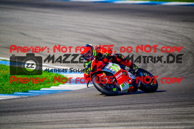 MaZZes_FotoMatrix_240520_6007705_2740 | WEISS