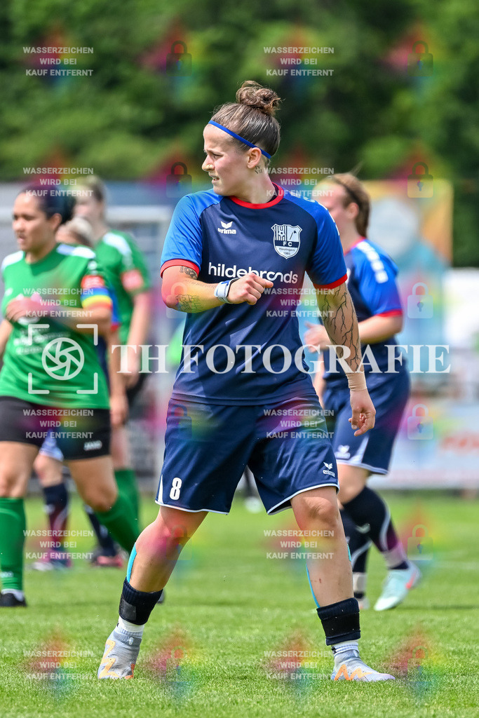 GER, FC Hauingen - SV Waldhaus, Frauen-Fussball, Rothaus Bezirkpokal, Finale, Saison 2024/2025, 29.05.2025 | Julia Schlossarek (FC Hauingen, #08) GER, FC Hauingen - SV Waldhaus, Frauen-Fussball, Rothaus Bezirkpokal, Finale, Saison 2024/2025, 29.05.2025Foto: TH Fotografie/Thomas Hess