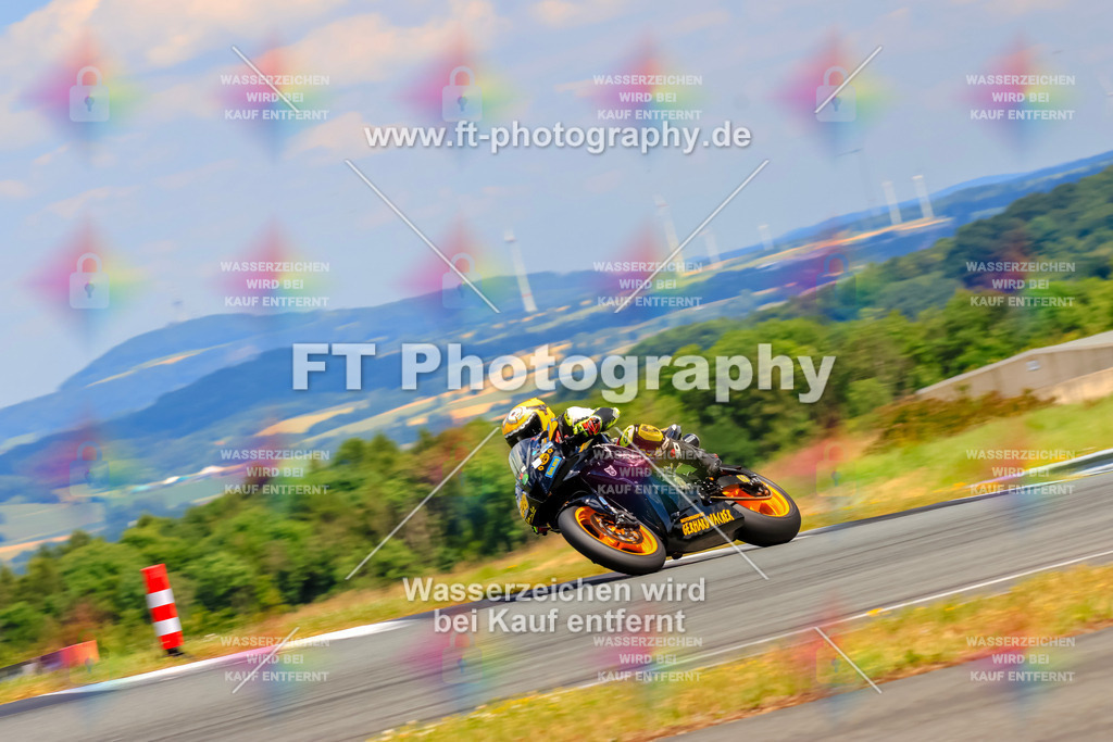 _TCM5035 | Hier findet Ihr Bilder von Touristenfahrten auf der Nürburgring Nordschleife oder von anderen Veranstaltungen die ich besucht habe. Viel Spass beim Durch Schauen 