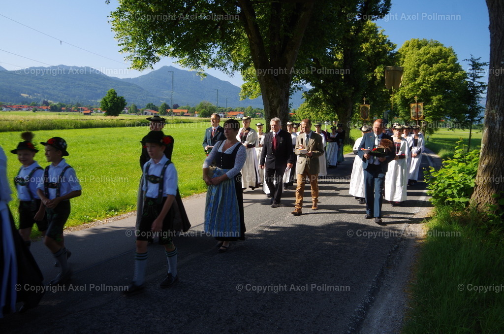 IMGP5031 | fotografiert von Axel PollmannLeonhardi Wallfahrt Benediktbeuern und Murnau, Fronleichnam, Fasching, Landschaft im Loisachtal und Benediktbeuern  - Realisiert mit Pictrs.com