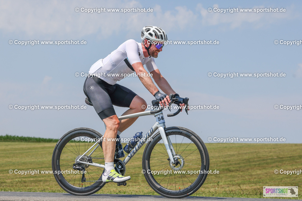 007A9220 | Rund um das Thema Sport-Event-Fotografie & individuelle Teilnehmerfotos. Jeder Teilnehmer wird fotografiert.