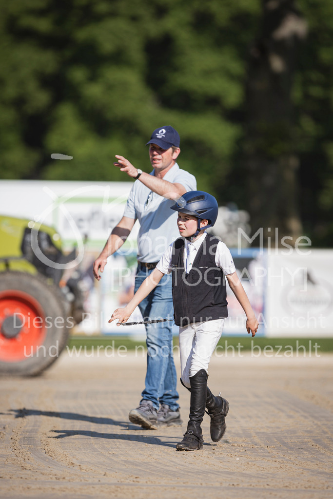 250501_MünsterHandorf_PonyTrophy-206 | Deine schönsten Turniermomente als professionelle Fotos! Entdecke hochwertige Pferdesport-Fotografie im Online-Shop. Jetzt Fotos finden & bestellen!