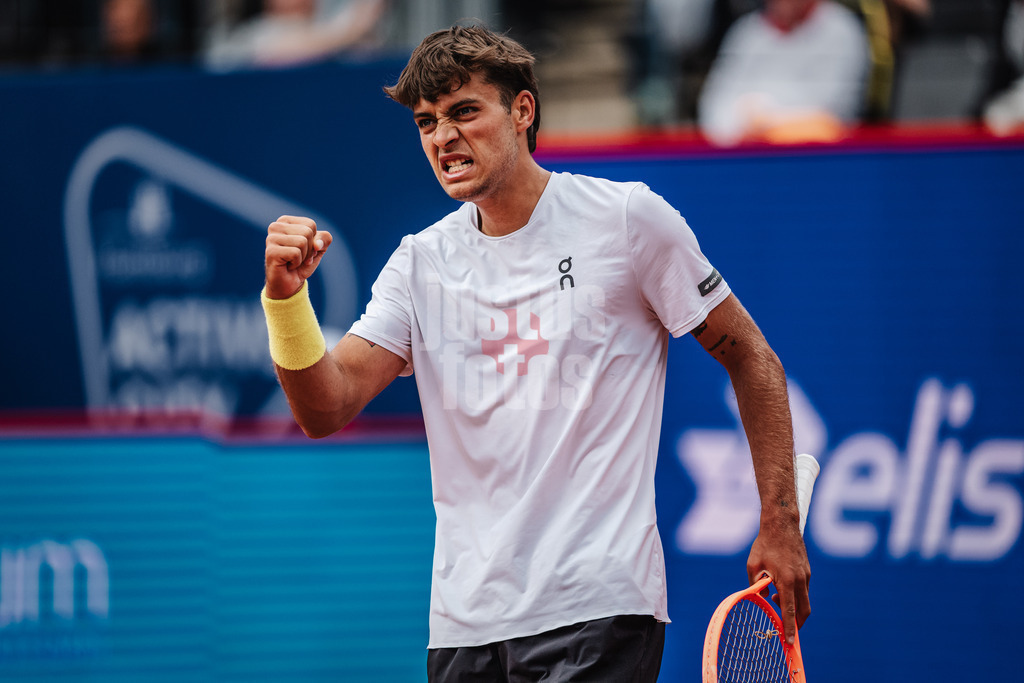 Tennis | Männer | bitpanda Hamburg Open Finale | ATP 500 | Andrei Andrejewitsch Rubljow (RUS) vs. Flavio Cobolli (ITA) | 24.05.2025 | Flavio Cobolli freut sich jubelt und ballt die Faust