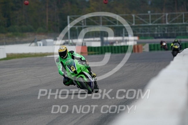 2022_09_13_PBK_26526 | Sportfotografie; SlowMotion; Video; Rennstrecke; Hafeneger; Speer; Racing; RSE; BMW; CBO; Trackday; Motorsportarena; Hockenheimring; Brno; Most; Barcelona; Valencia