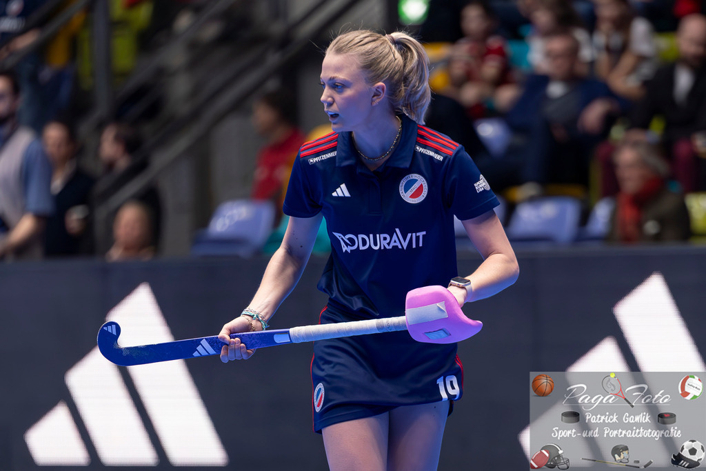 Volvo E.R.B. Final 4 Finale Frauen: Berliner HC - Mannheimer HC, 26.01.2025 | Verena Neumann (Mannheimer HC #19), Freisteller, Portrait, Porträt, Berliner HC - Mannheimer HC, Frankfurt, Süwag Arena, 26.1.2025 - Realisiert mit Pictrs.com