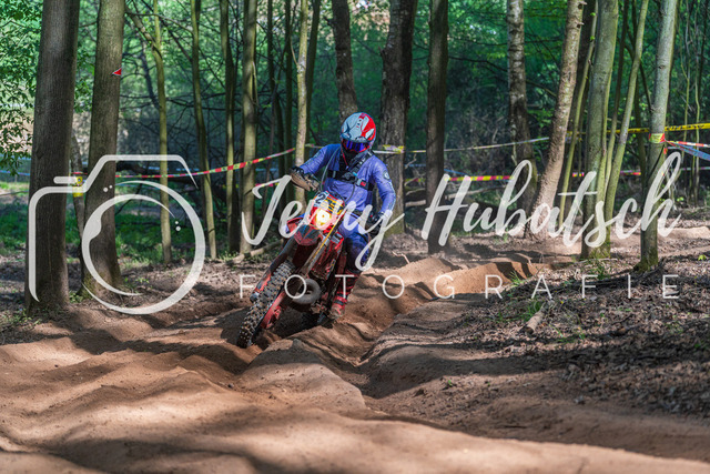 JHF.ECHT.3h.Sonntag.377 | jennyhubatsch-endurofotografie