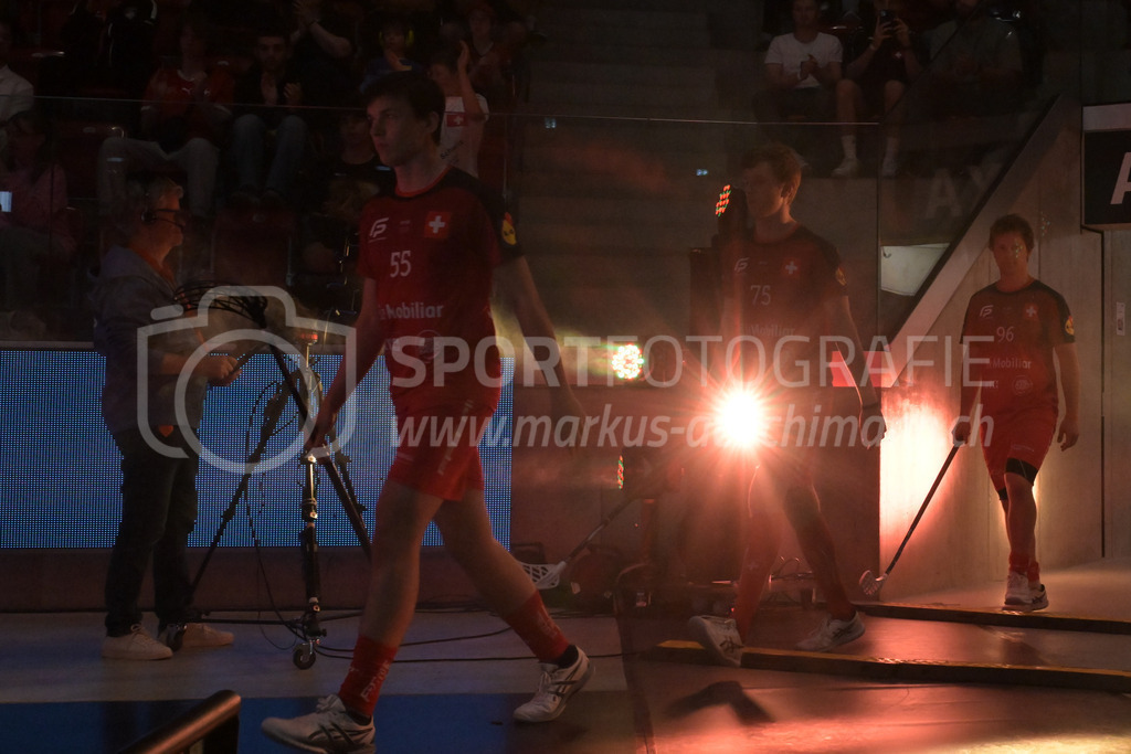 Men's 3v3 WFC 2025 - Championship Final - Switzerland v Ukraine | Team Switzerland, during Men's 3v3 WFC 2025 - Championship Final, Switzerland: 03.05.2025, Winterthur, AXA ArenaEvent page: <a href="https://www.u19wfc2025.ch/">www.u19wfc2025.ch</a>Credit: Markus Aeschimann, <a href="https://markus-aeschimann.ch">markus-aeschimann.ch</a>Instagram: <a href="https://instagram.com/sportfotografie.aeschimann">@sportfotografie.aeschimann</a> - Realisiert mit Pictrs.com