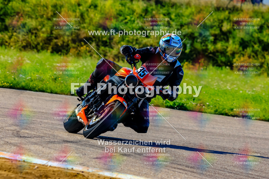035-2087 | Hier findet Ihr Bilder von Touristenfahrten auf der Nürburgring Nordschleife oder von anderen Veranstaltungen die ich besucht habe. Viel Spass beim Durch Schauen 