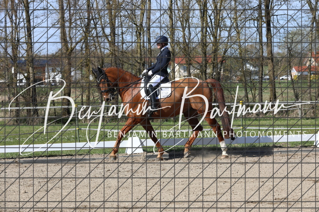 AZ2A6110 | Benjamin Bartmann Photomoments