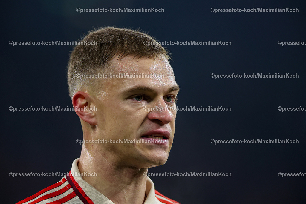 UCL10122402250 | 10.12.2024, Fußball, UEFA Champions League, Schachtar Donezk - FC Bayern München, Arena AufSchalke Gelsenkirchen, 8. Spieltag Saison 2024 2025: Joshua Kimmich (Bayern #6) schlecht gelaunt enttäuscht EnttäuschungDFB regulations prohibit any use of photographs as image sequences and or quasi-video.